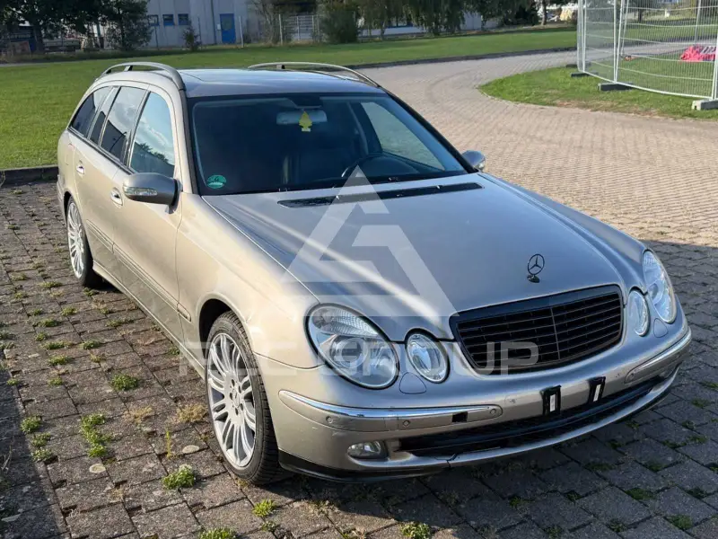 2006 Mercedes Benz E 320