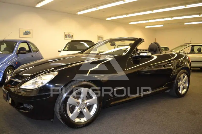2006 Mercedes Benz SLK 200