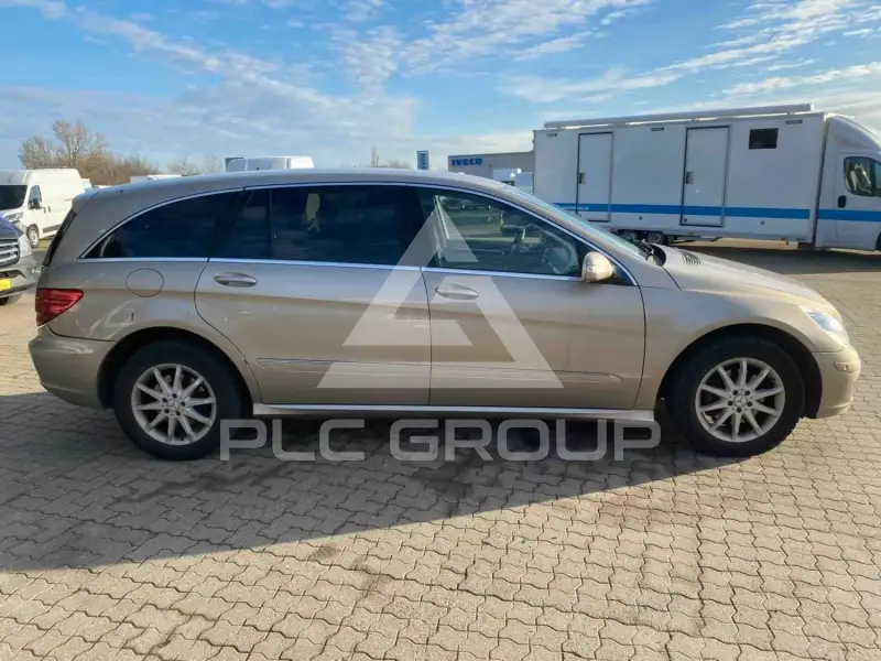 2006 Mercedes Benz R 320
