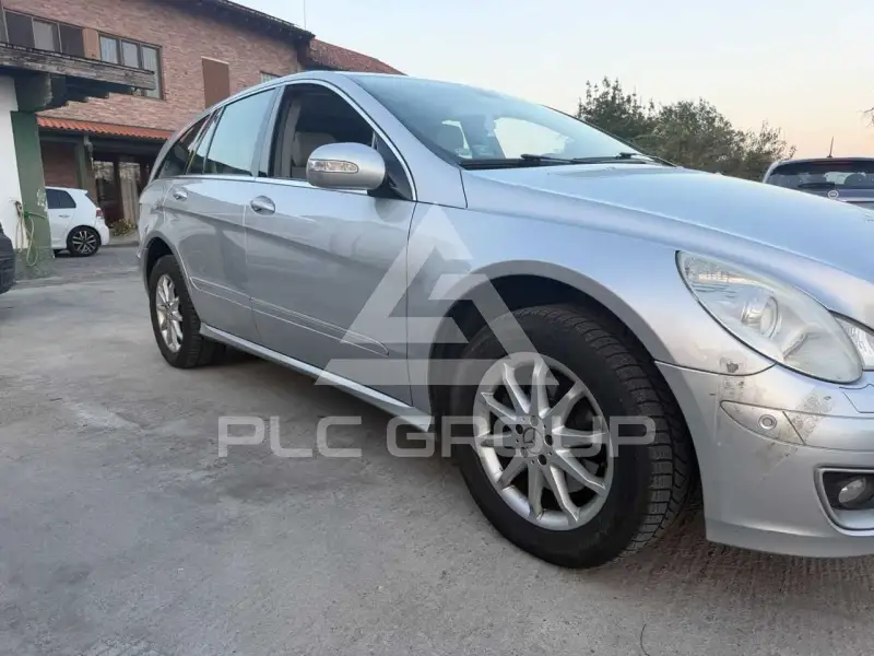 2006 Mercedes Benz R 320