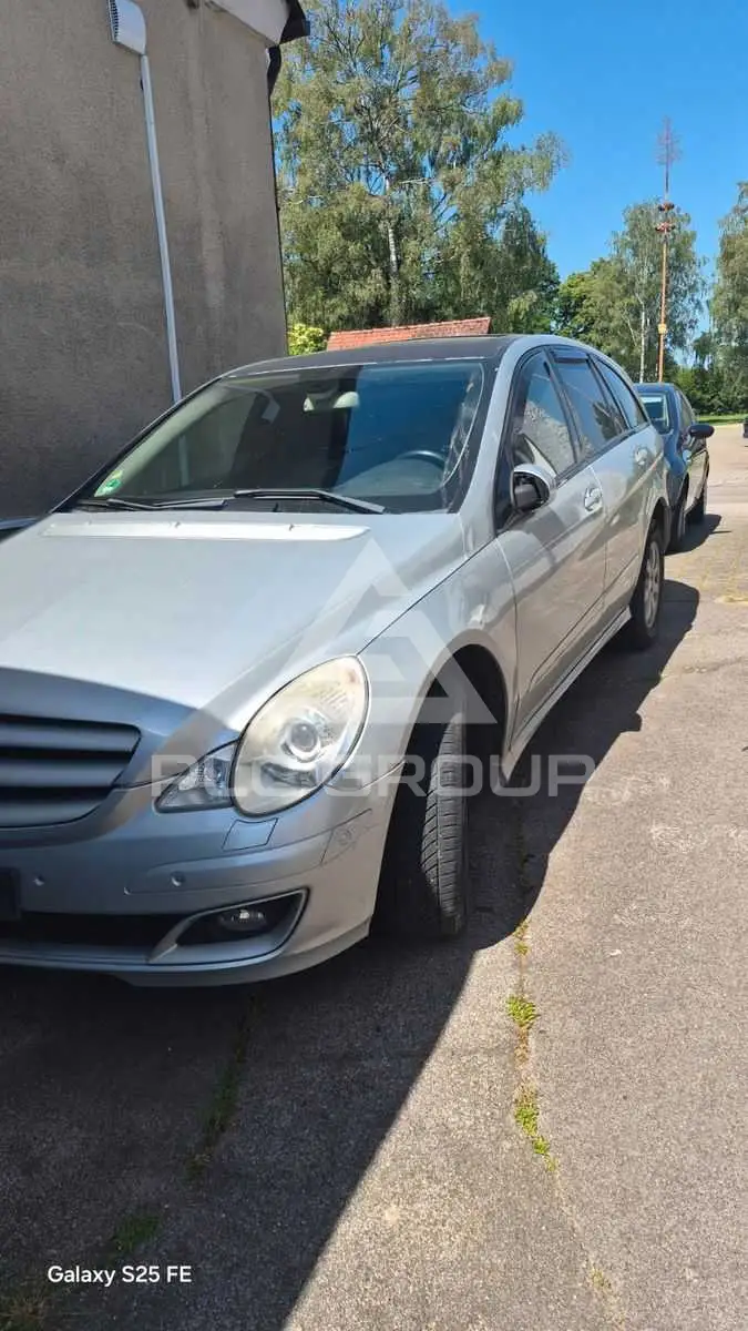 2006 Mercedes Benz R 320