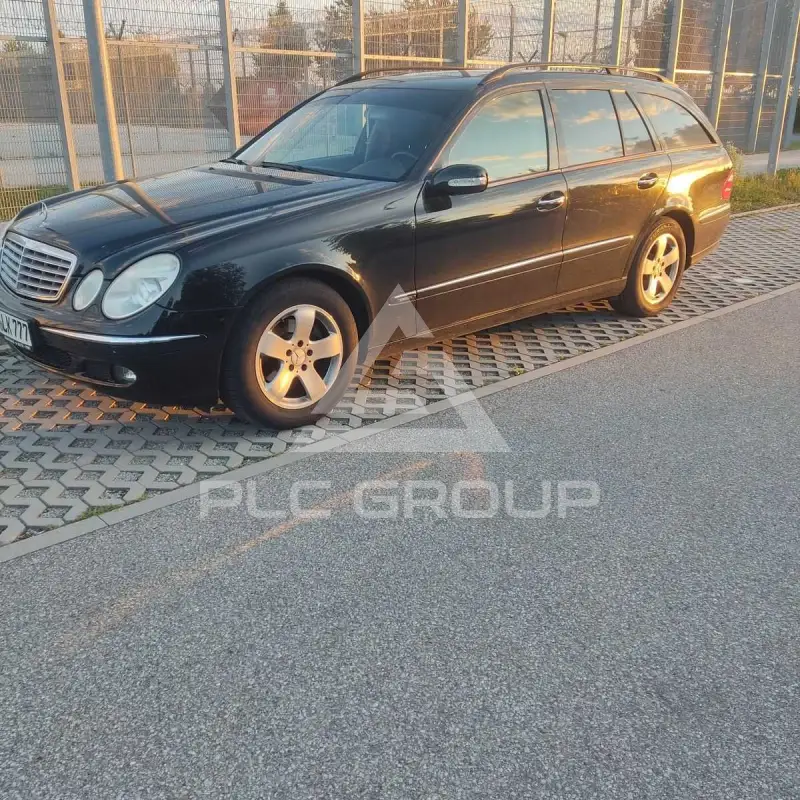 2006 Mercedes Benz 220