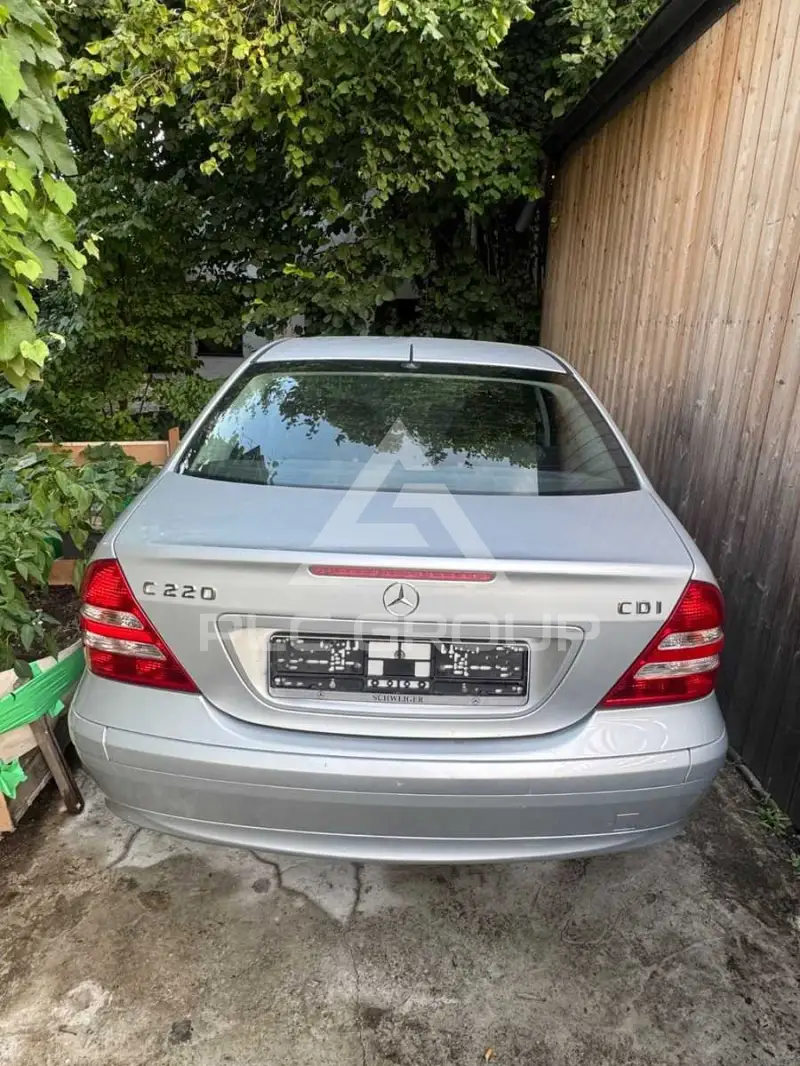 2006 Mercedes Benz 220