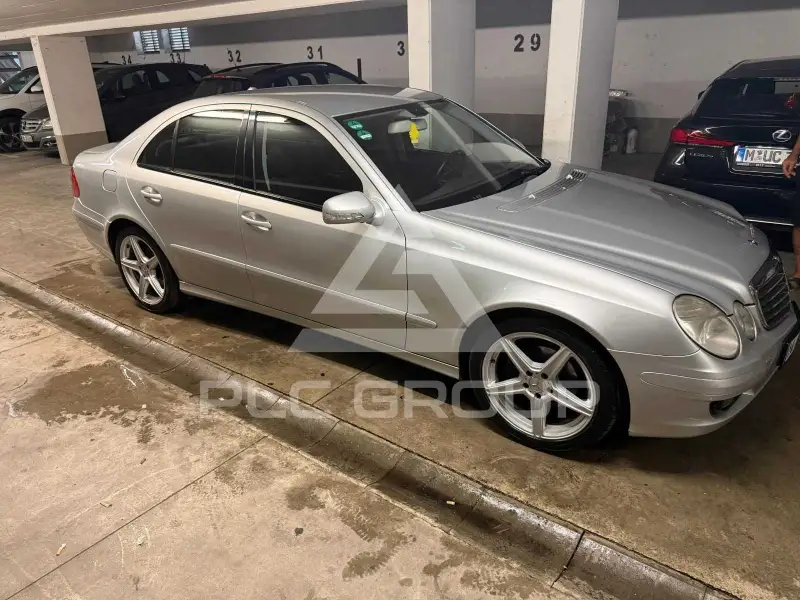 2006 Mercedes Benz 220