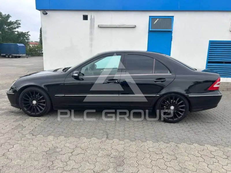 2006 Mercedes Benz 220