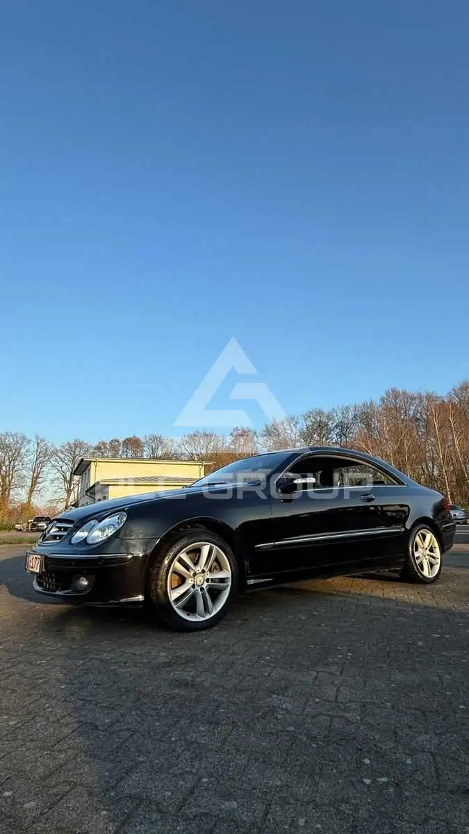 2006 Mercedes Benz CLK 320