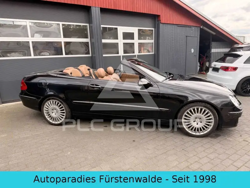 2006 Mercedes Benz CLK 320