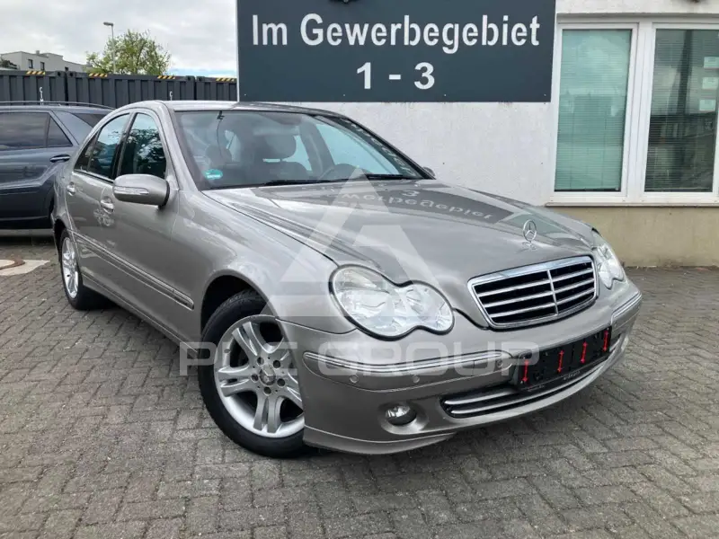 2006 Mercedes Benz C 220