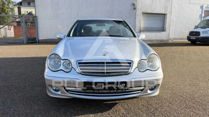 2006 Mercedes Benz C 220