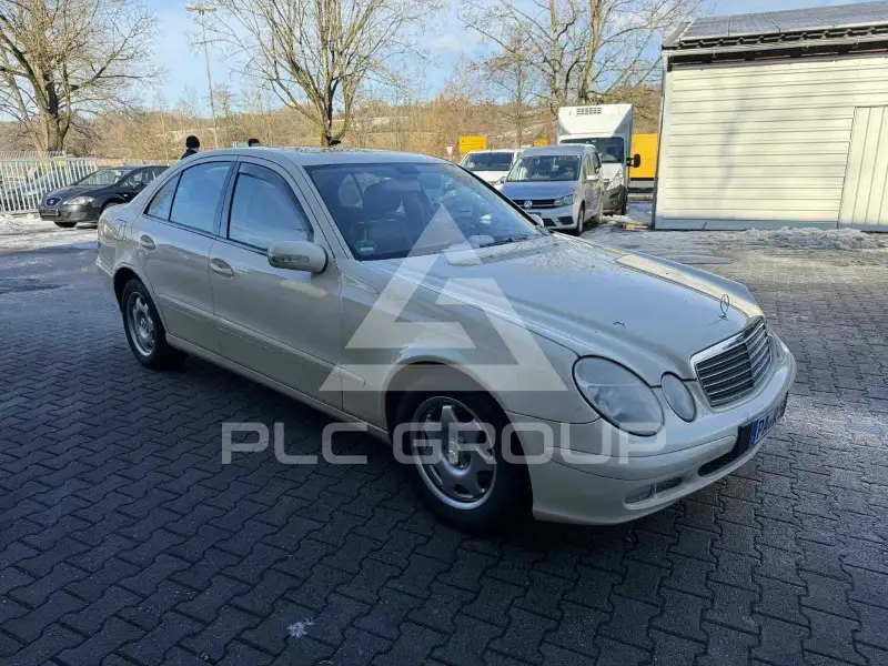 2006 Mercedes Benz E 200