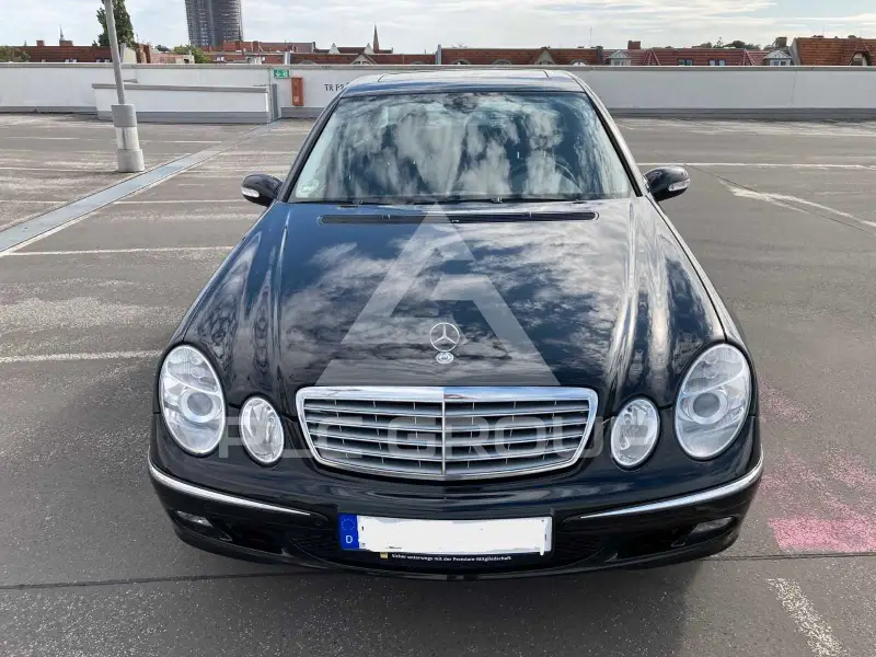 2006 Mercedes Benz E 200