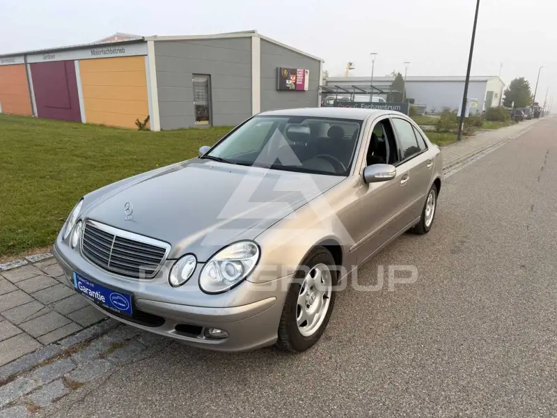 2006 Mercedes Benz E 200