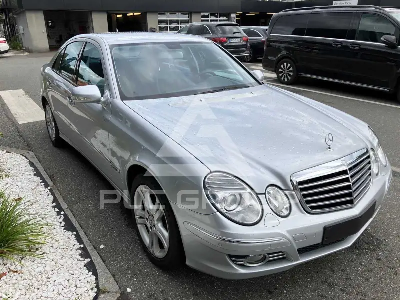 2006 Mercedes Benz E 200