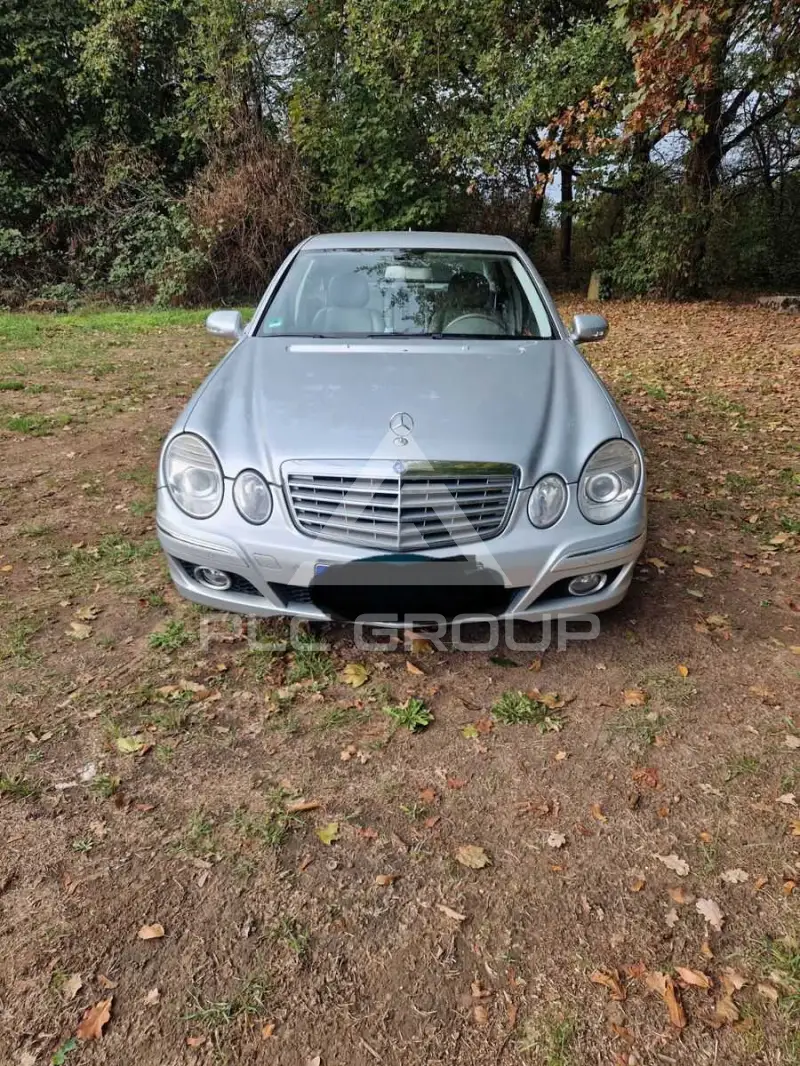 2006 Mercedes Benz E 200