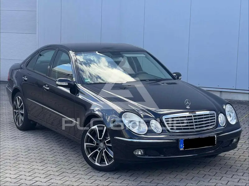 2006 Mercedes Benz E 200