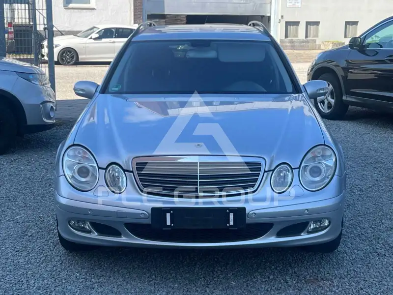 2006 Mercedes Benz E 200