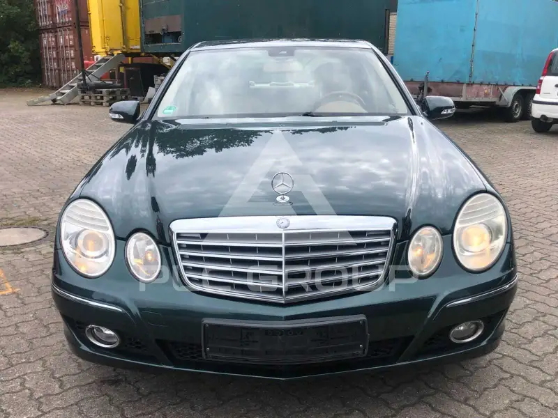 2006 Mercedes Benz E 220