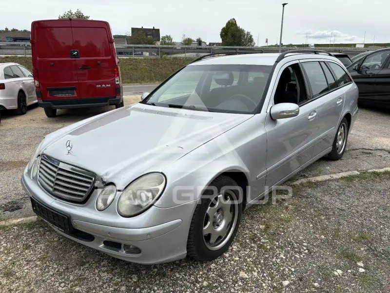 2006 Mercedes Benz E 220