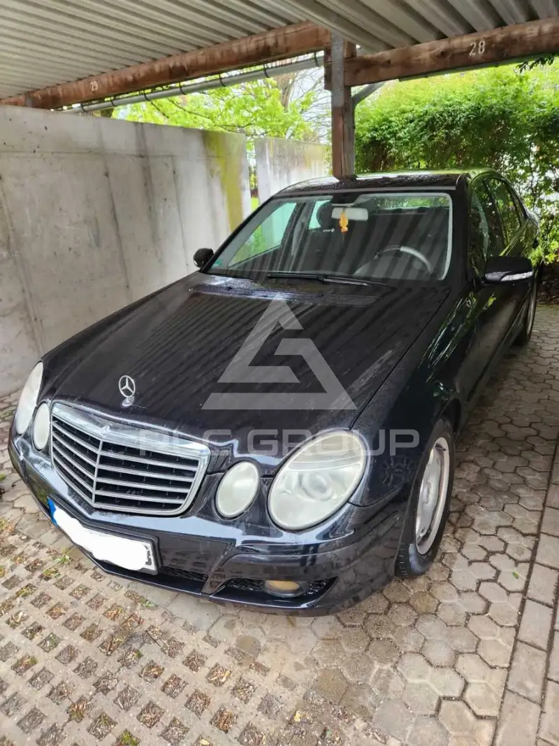 2006 Mercedes Benz E 220