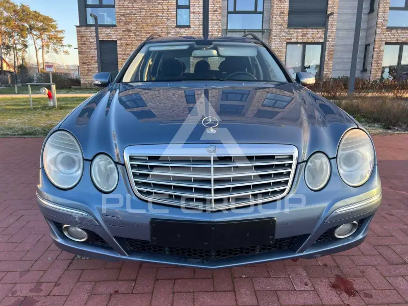 2006 Mercedes Benz E 220