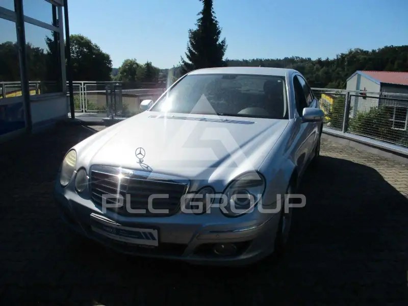 2006 Mercedes Benz E 220
