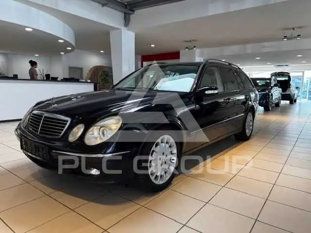 2006 Mercedes Benz E 220