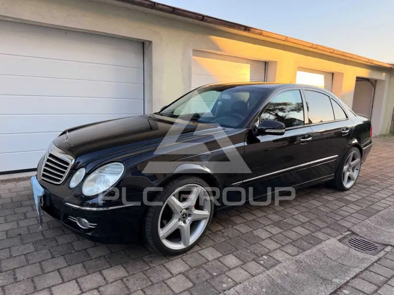 2006 Mercedes Benz E 220