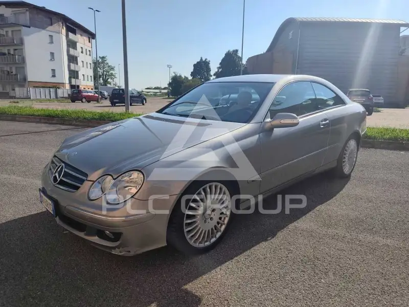 2006 Mercedes Benz CLK 220