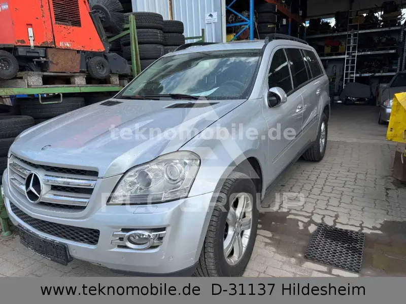 2021 Mercedes Benz GL 320
