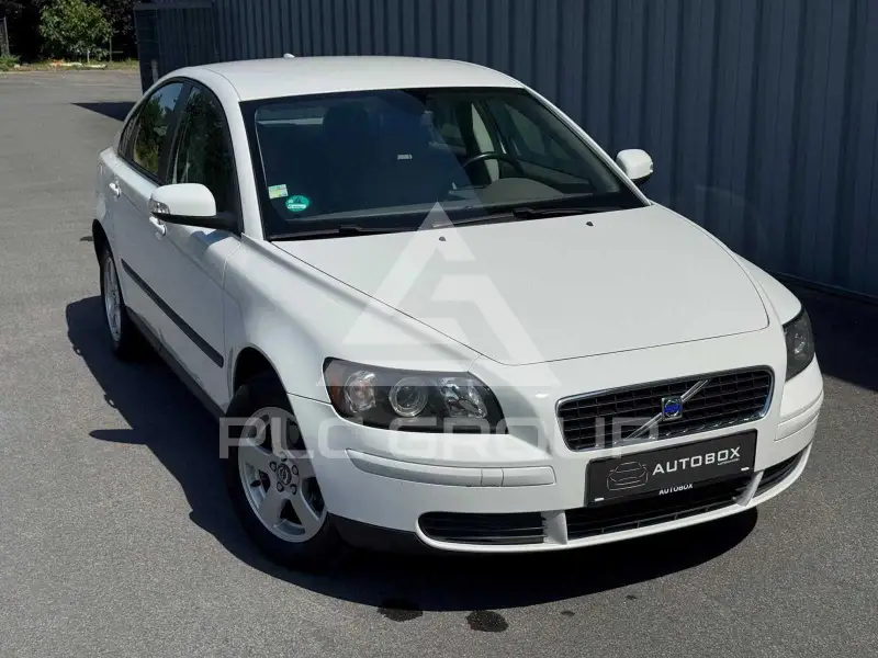 2006 Volvo S40