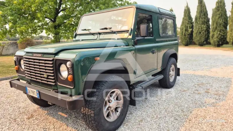 2006 Land Rover DEFENDER