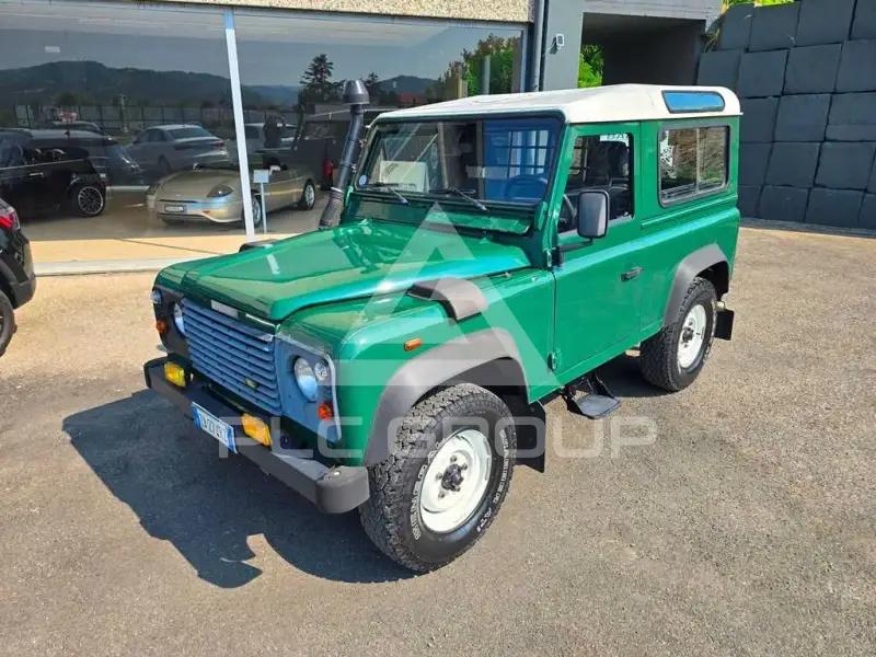 2006 Land Rover DEFENDER