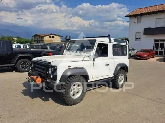 2006 Land Rover DEFENDER