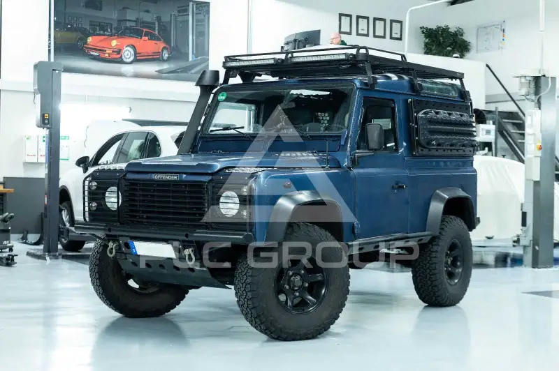 2006 Land Rover DEFENDER