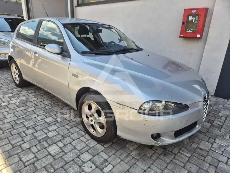 2006 Alfa Romeo 147