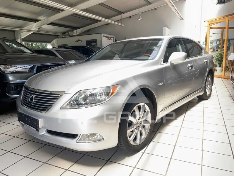 2006 Lexus LS460