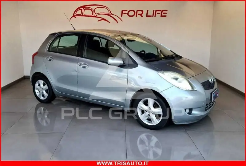 2006 Toyota YARIS