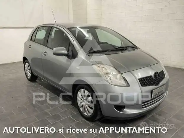 2006 Toyota YARIS