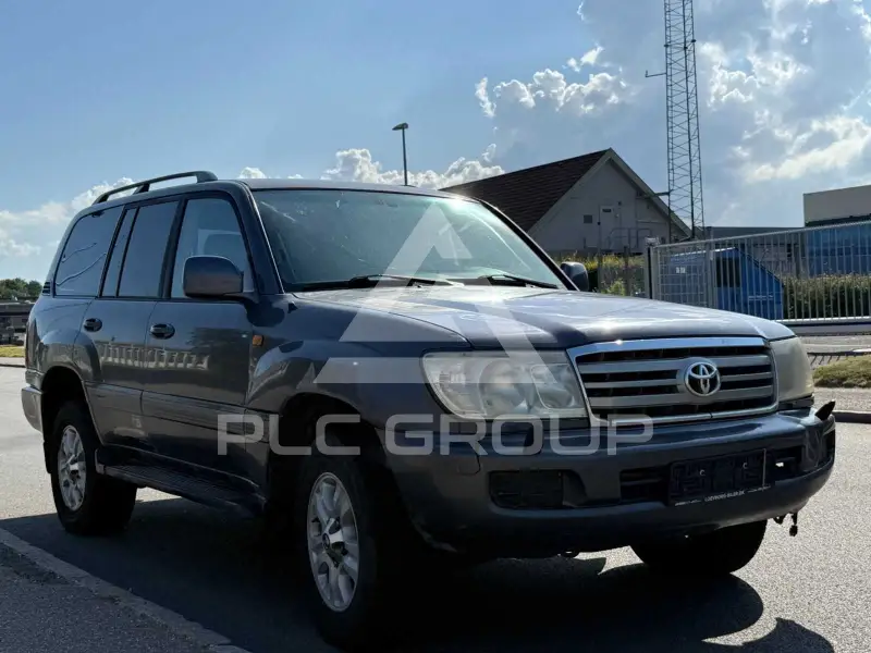 2006 Toyota LAND CRUISER