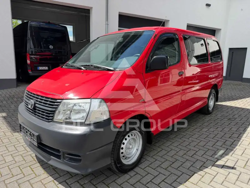 2006 Toyota Hiace