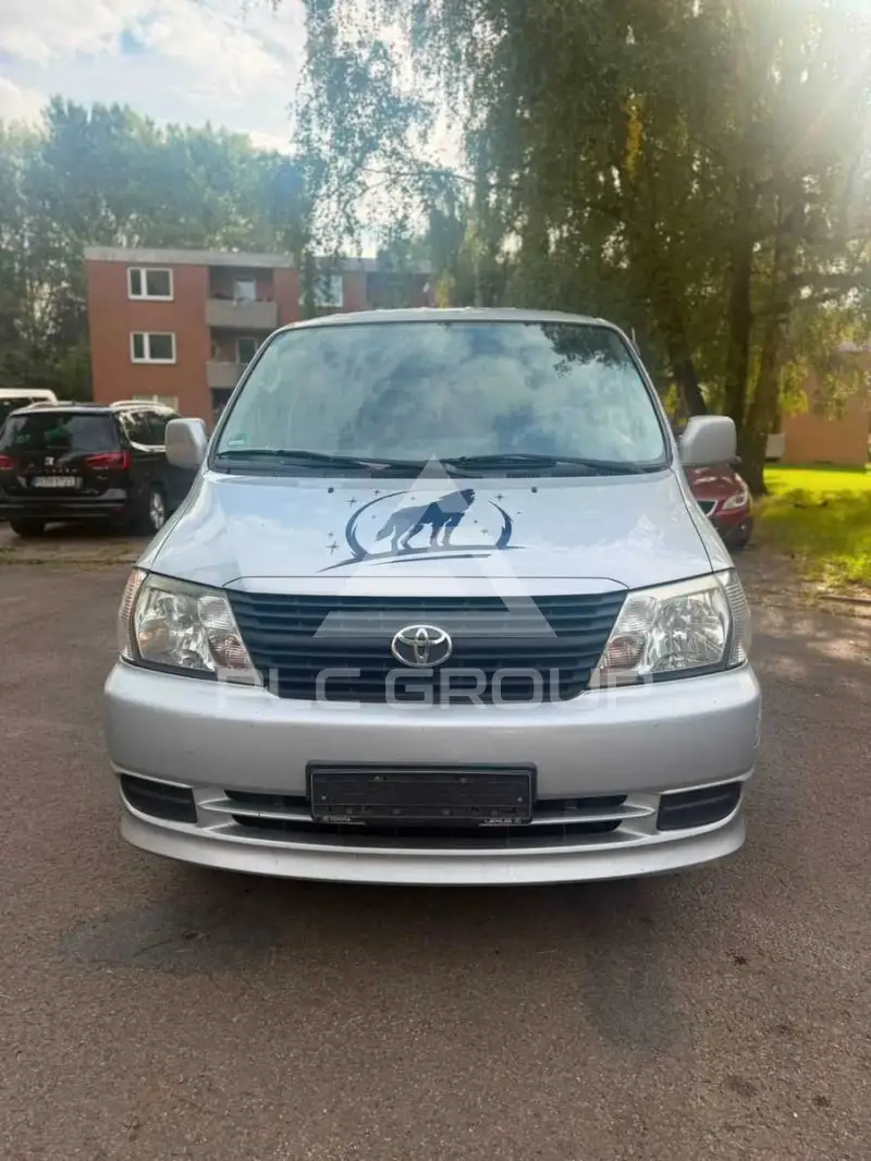 2006 Toyota Hiace