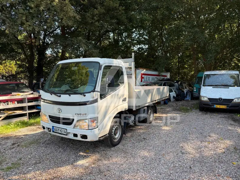 2006 Toyota Dyna