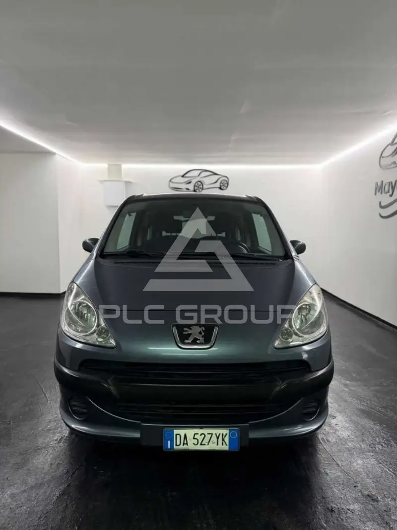 2006 Peugeot 1007