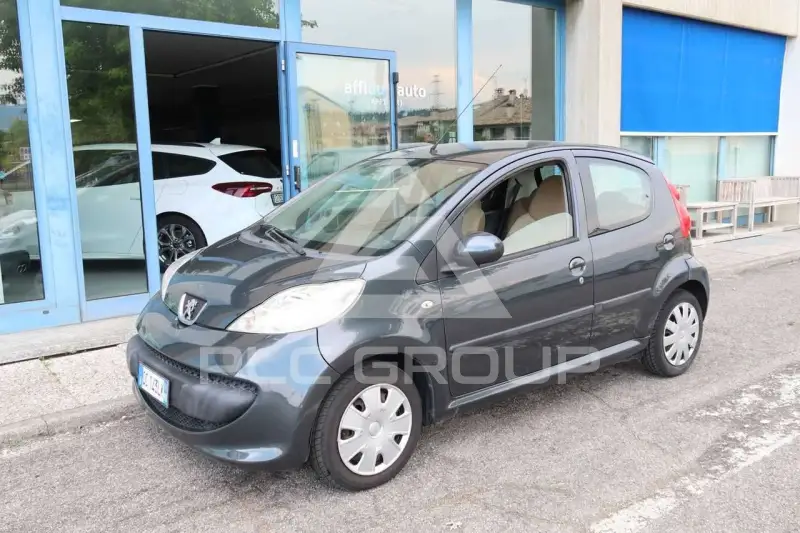 2006 Peugeot 107