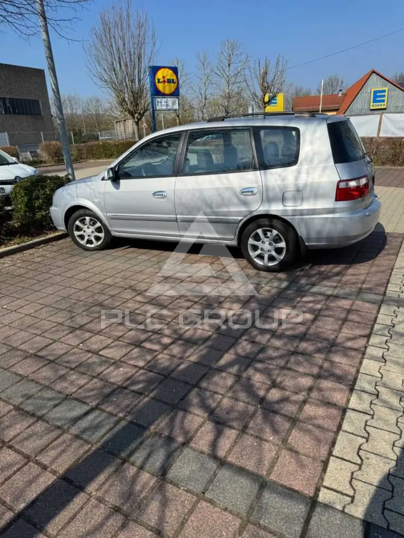 2006 KIA Carens