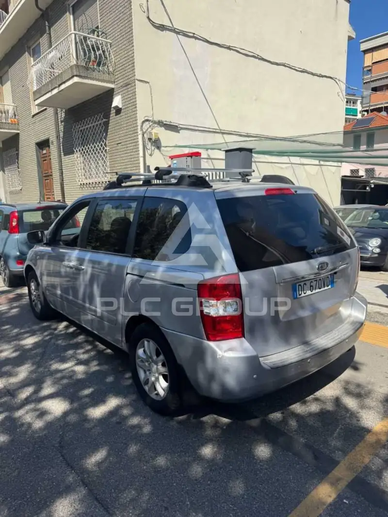 2006 KIA Carnival