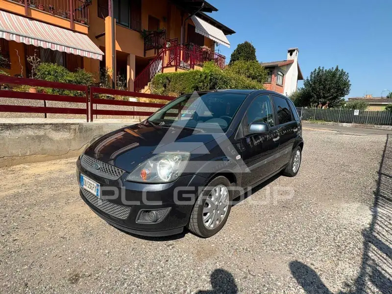 2006 Ford FIESTA