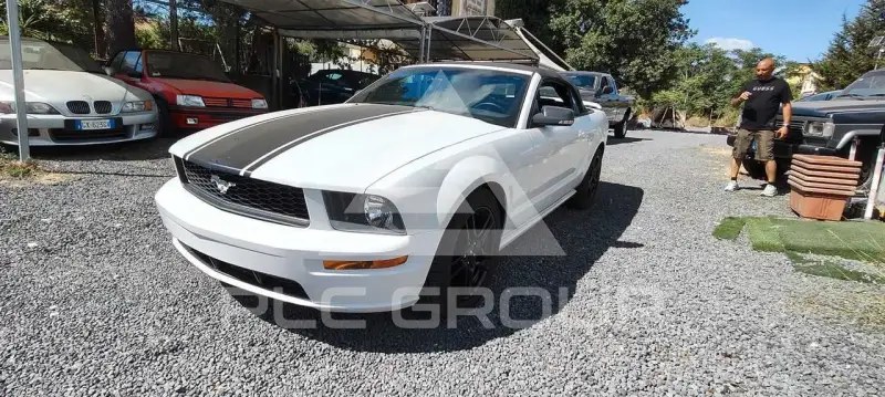 2006 Ford MUSTANG