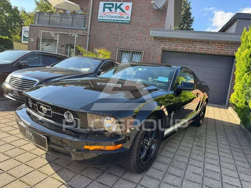 2006 Ford MUSTANG