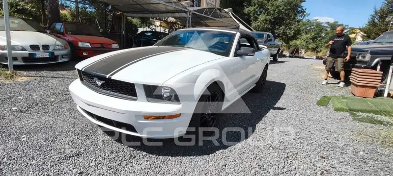 2006 Ford MUSTANG